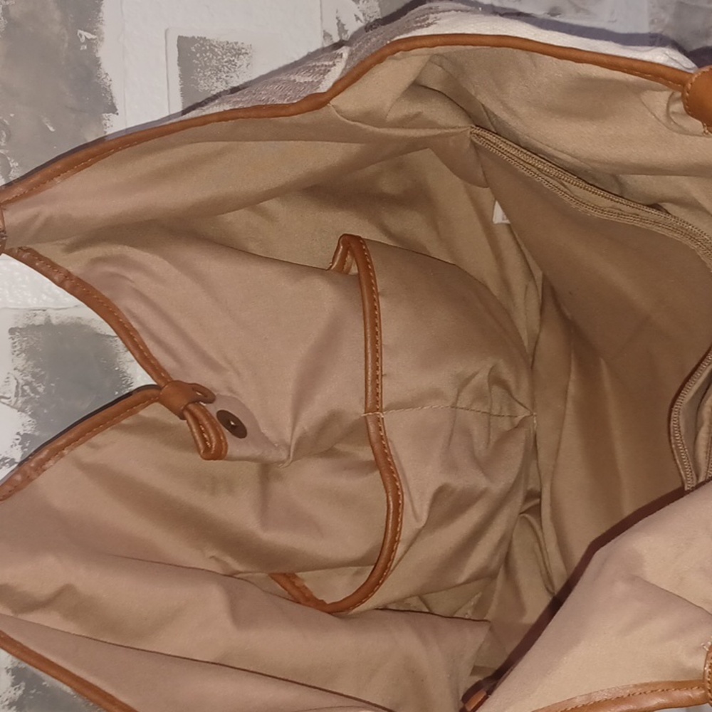 Lucky Brand Hobo Bag - Picture 5 of 13
